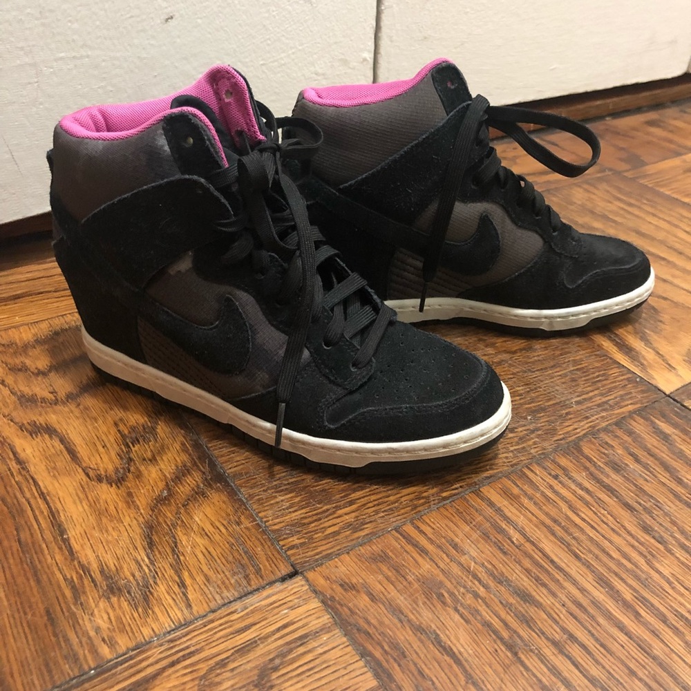 Nike Sneakers